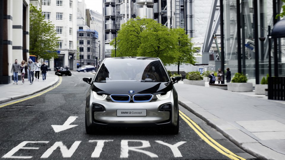 BMW i3